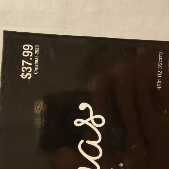 The Christmas Shoppe Stripped Tree Skirt - Picture 2 of 4